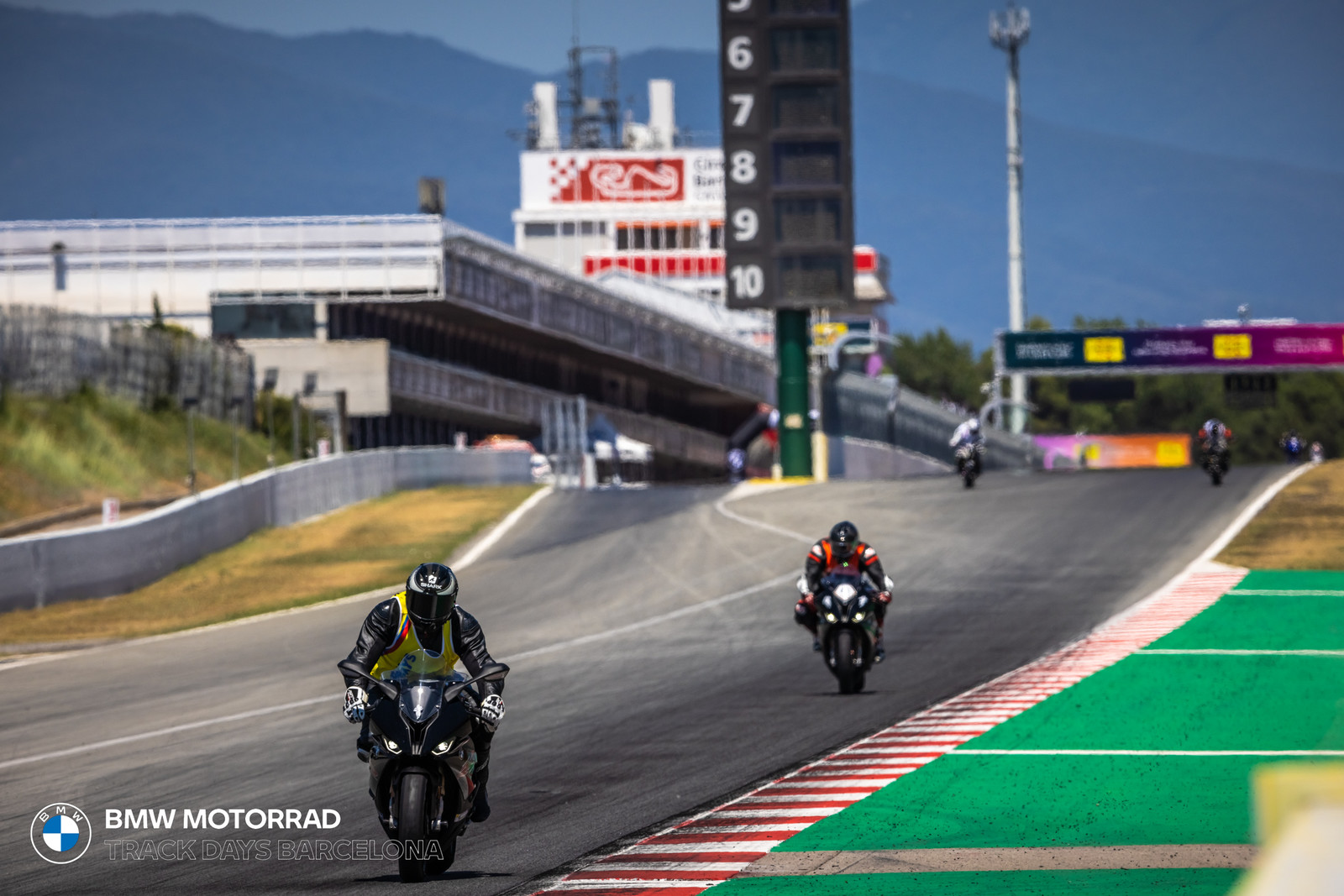 BMW Motorrad Track Days