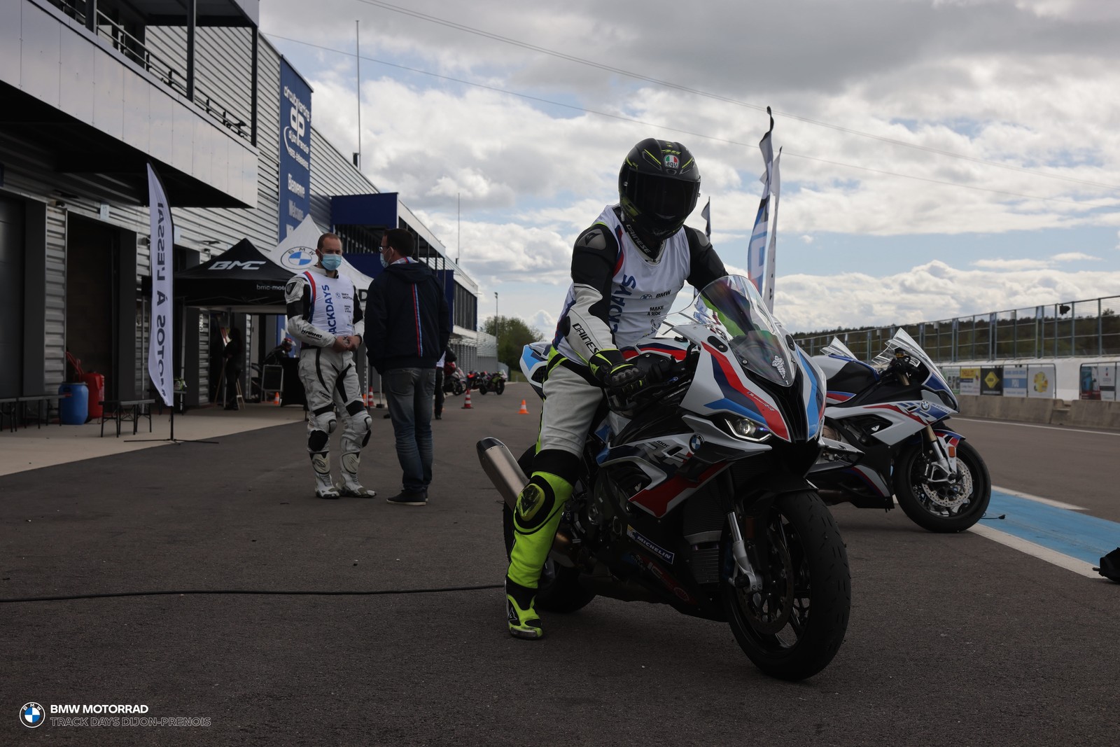 BMW Motorrad Track Days