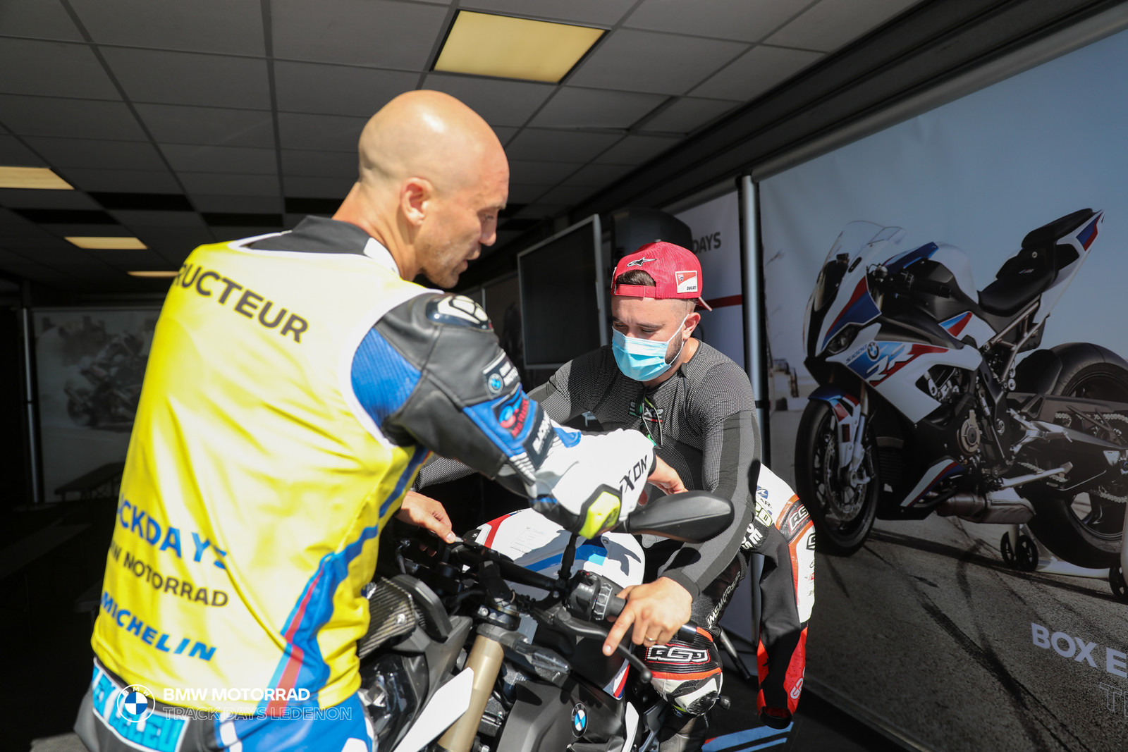 BMW Motorrad Track Days