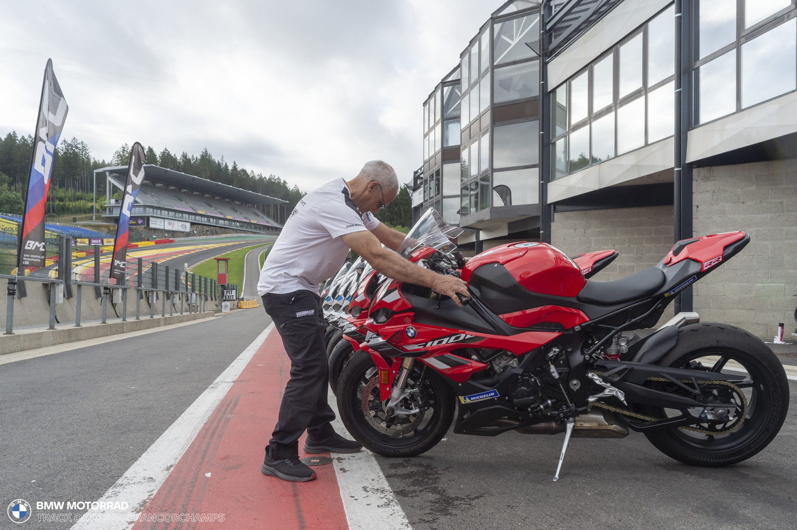 BMW Motorrad Track Days