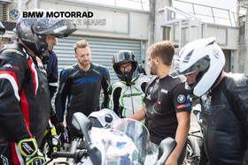 BMW Motorrad Track Days