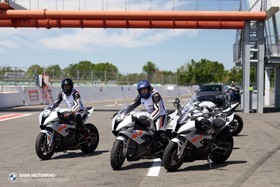 BMW Motorrad Track Days