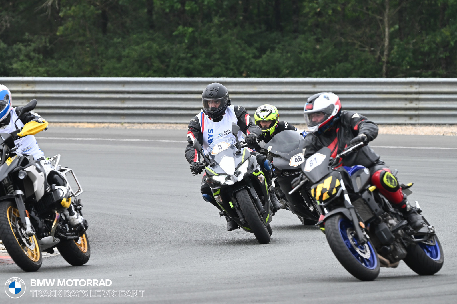 BMW Motorrad Track Days