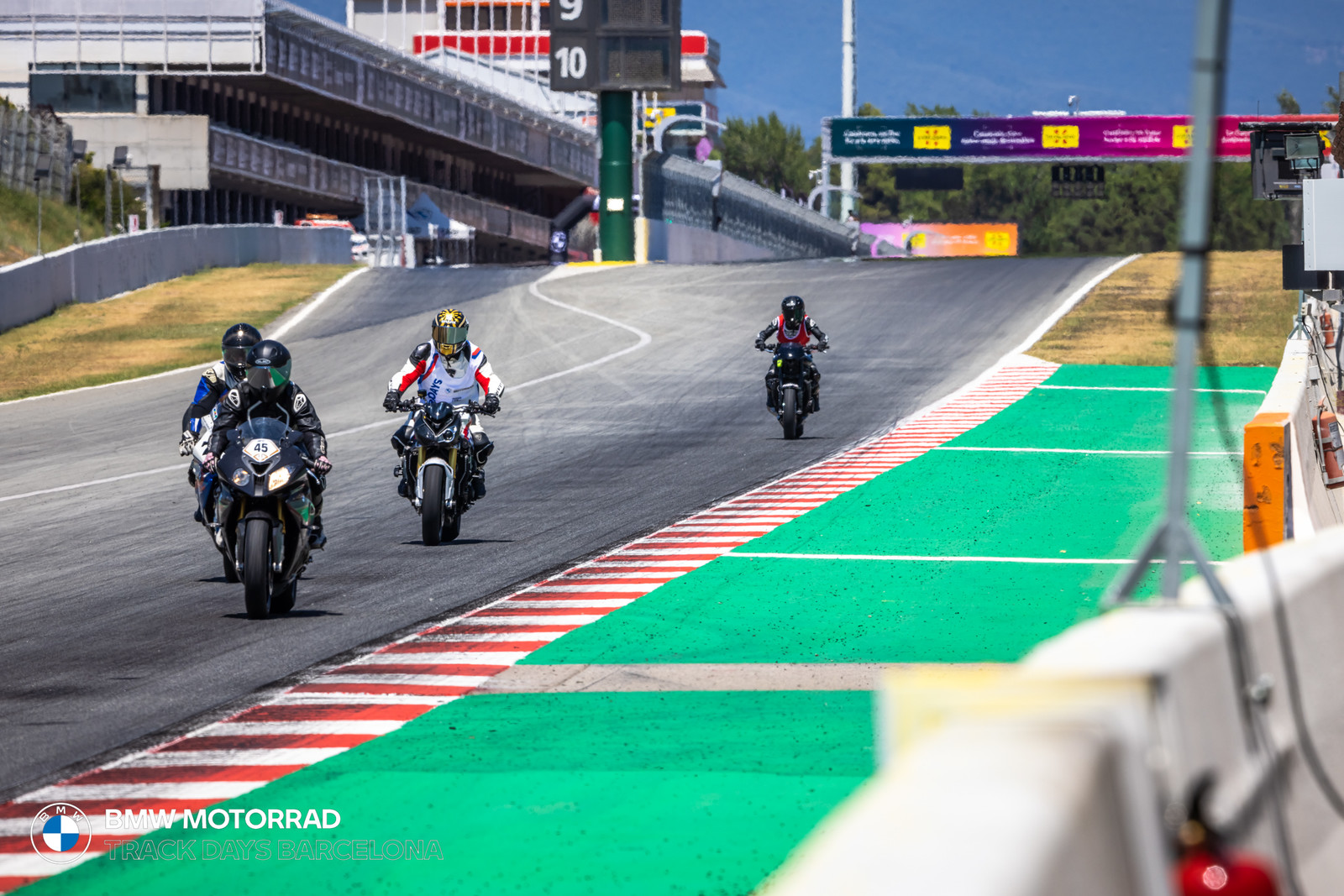 BMW Motorrad Track Days