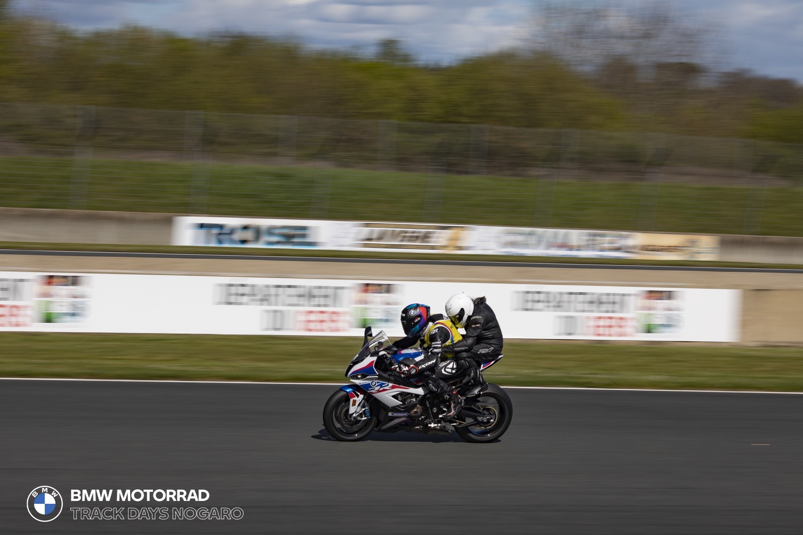 BMW Motorrad Track Days