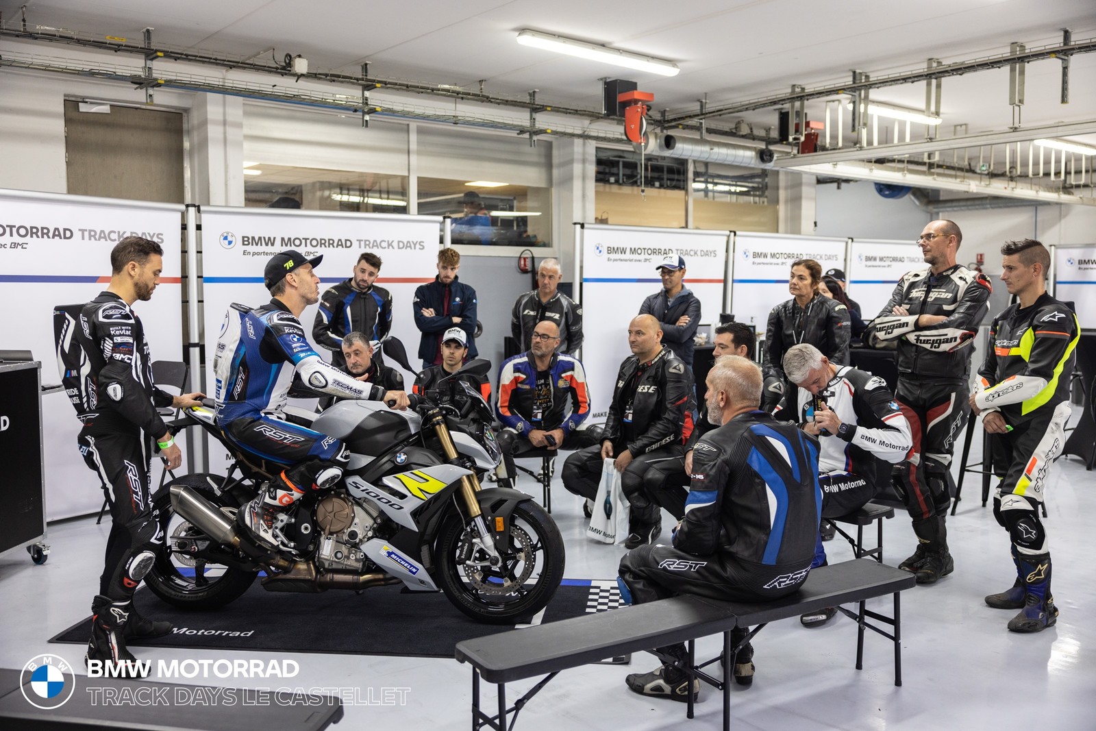 BMW Motorrad Track Days