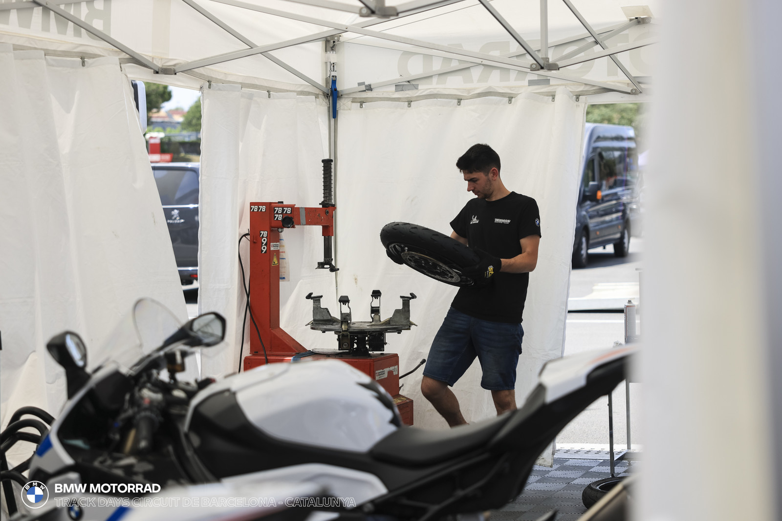 BMW Motorrad Track Days