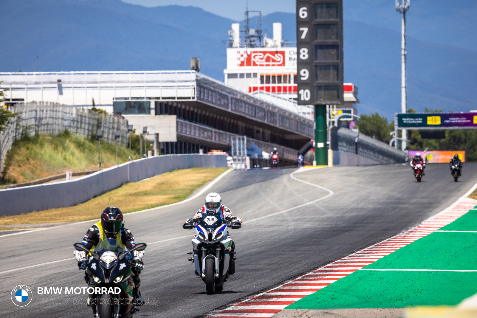 BMW Motorrad Track Days