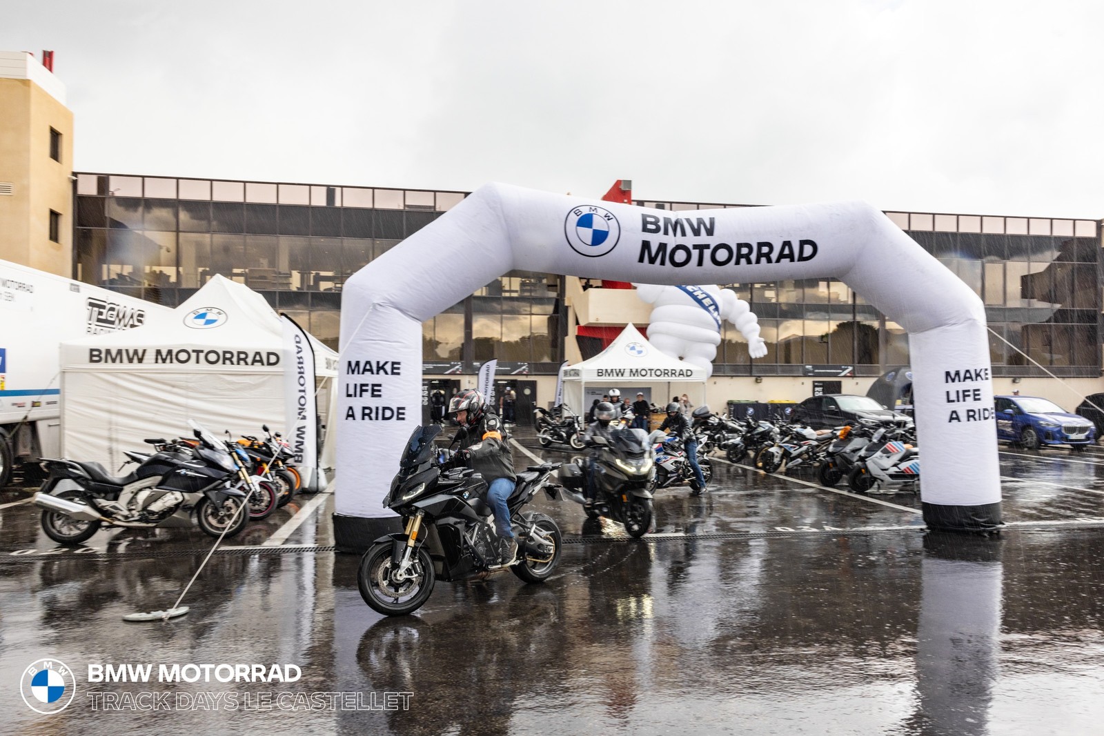 BMW Motorrad Track Days