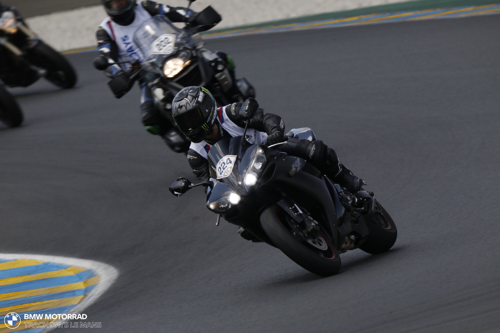 BMW Motorrad Track Days