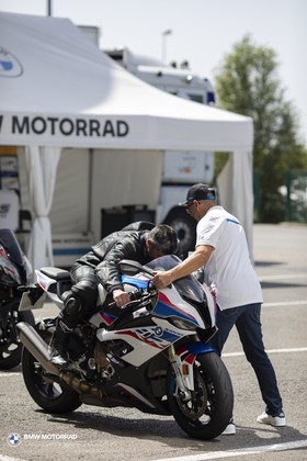 BMW Motorrad Track Days