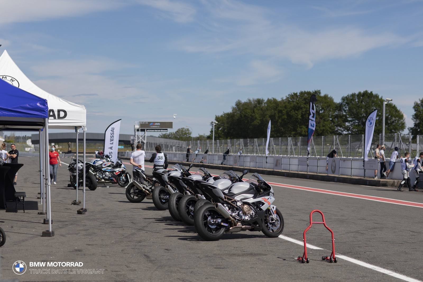 BMW Motorrad Track Days