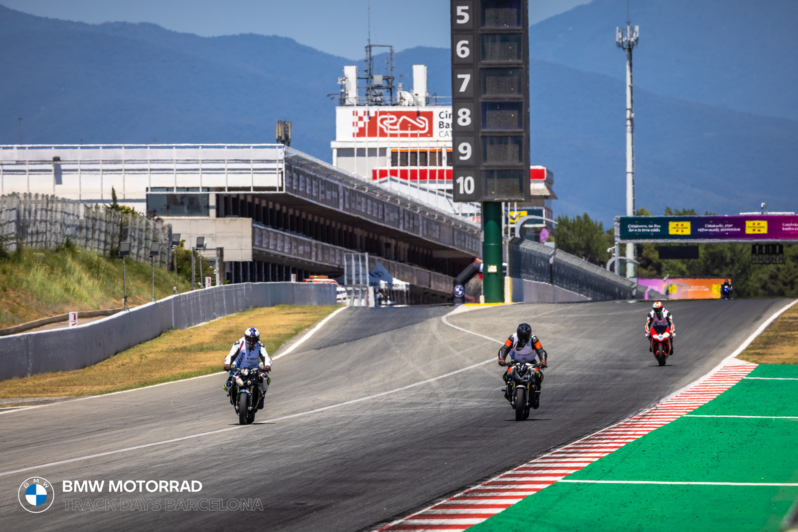 BMW Motorrad Track Days