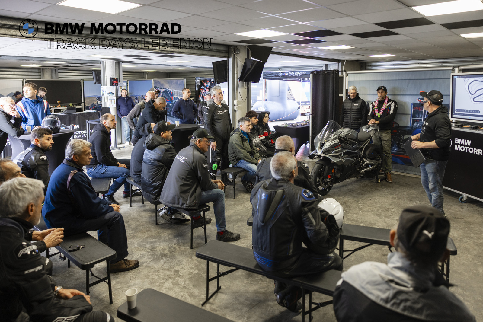 BMW Motorrad Track Days