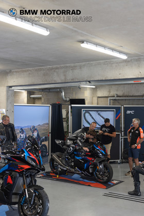 BMW Motorrad Track Days