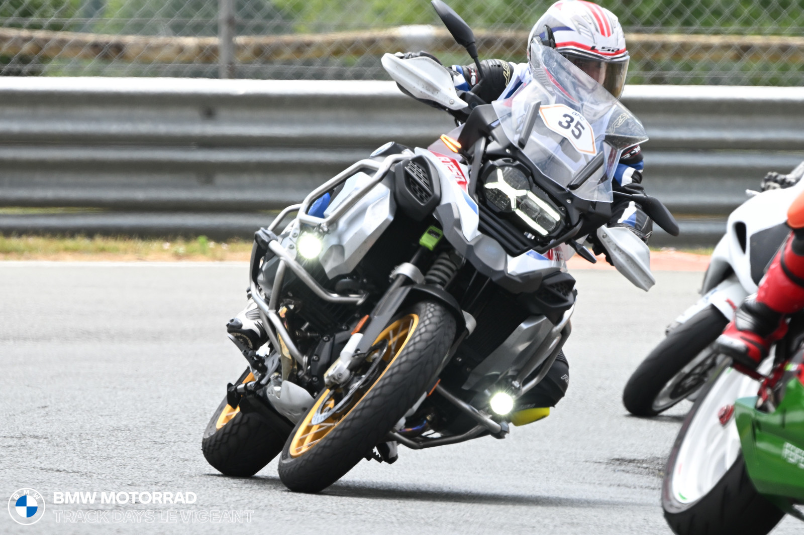 BMW Motorrad Track Days