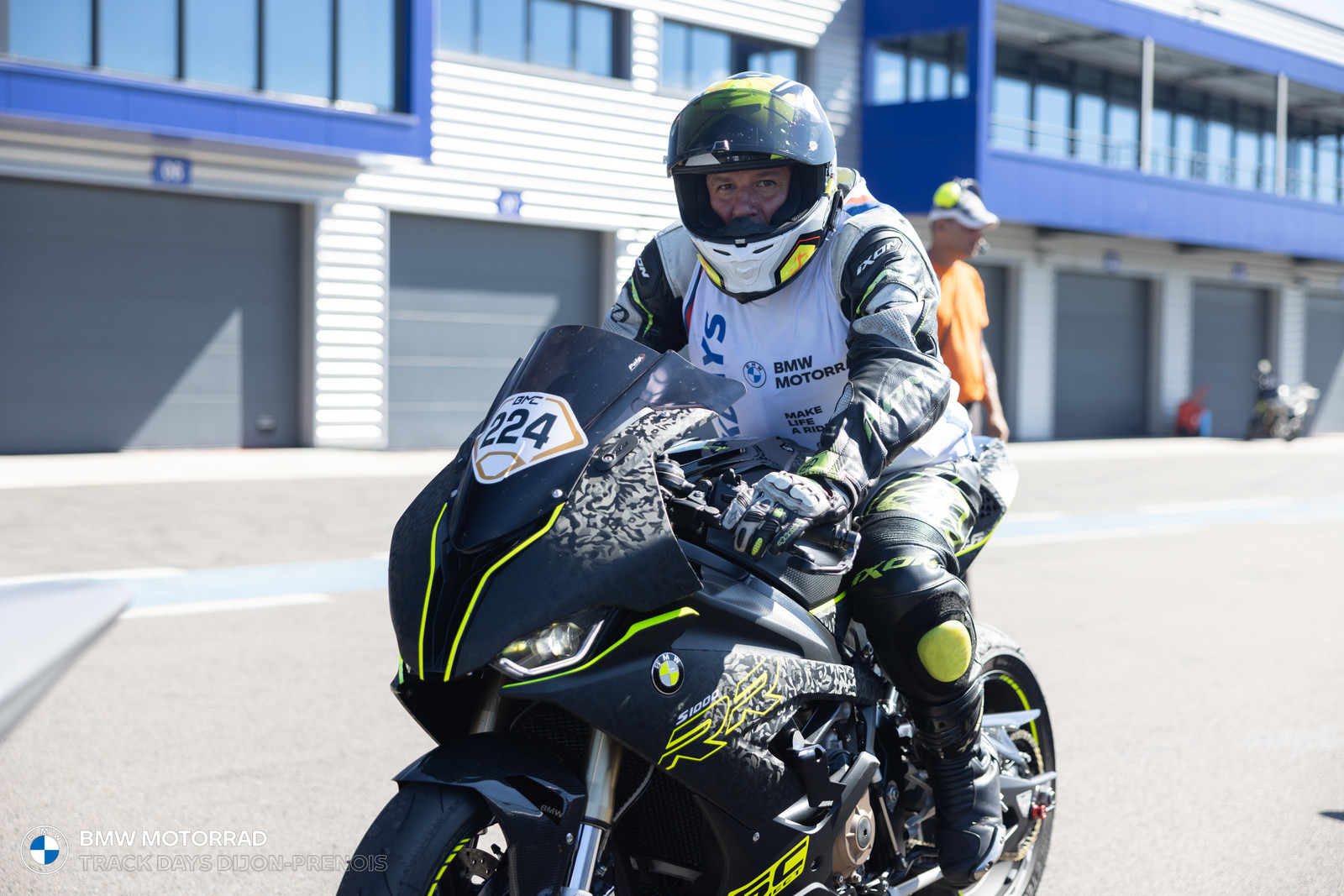 BMW Motorrad Track Days