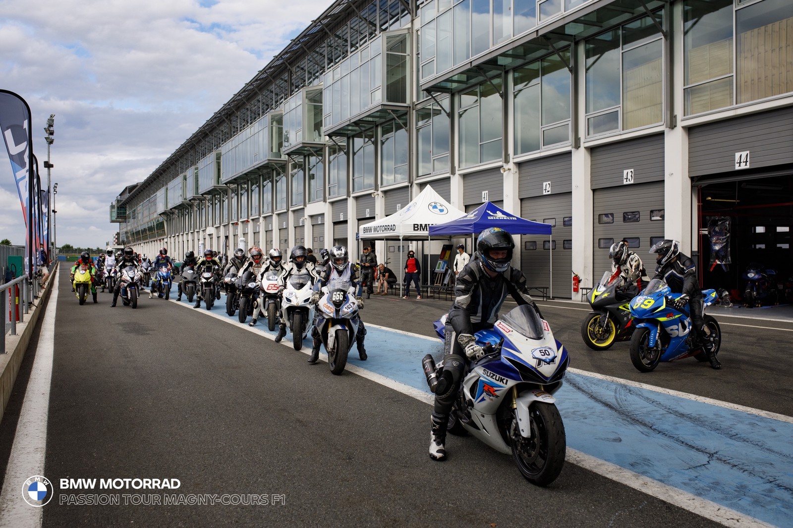 BMW Motorrad Track Days