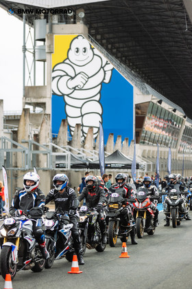 BMW Motorrad Track Days